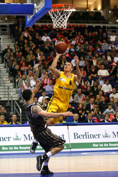 他还很年轻 他还很年轻